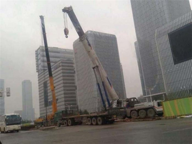 忻州市25吨吊车能吊多重设备？