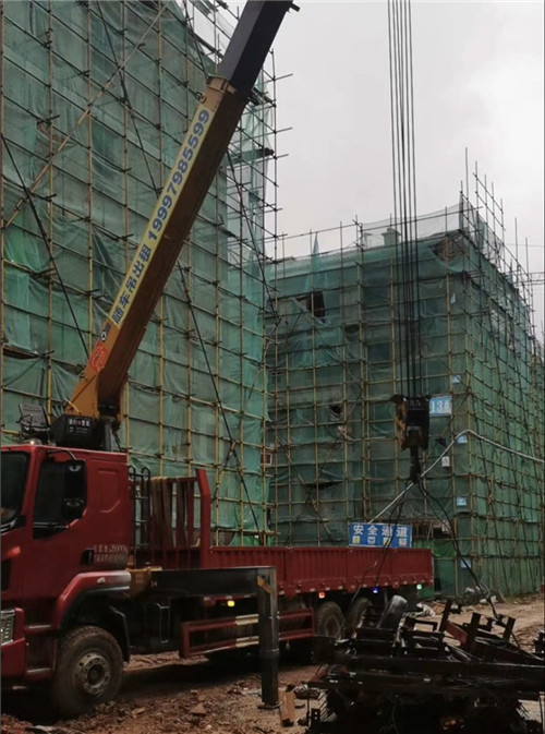 忻州市“慢工细活”—— 吊车的 “微动控制” 技术